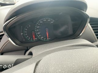 2020 Chevrolet Trax AWD LT - Interior Full Dashboard Image